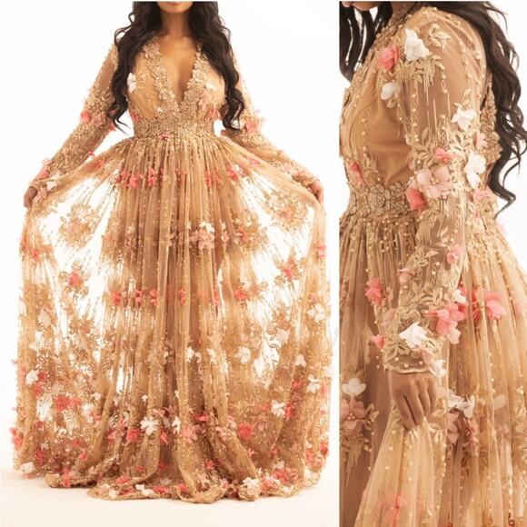 Nichole Lynel Long Sleeve Gown Floral Applique Full Bloom Medium Statement Piece - Picture 1 of 9